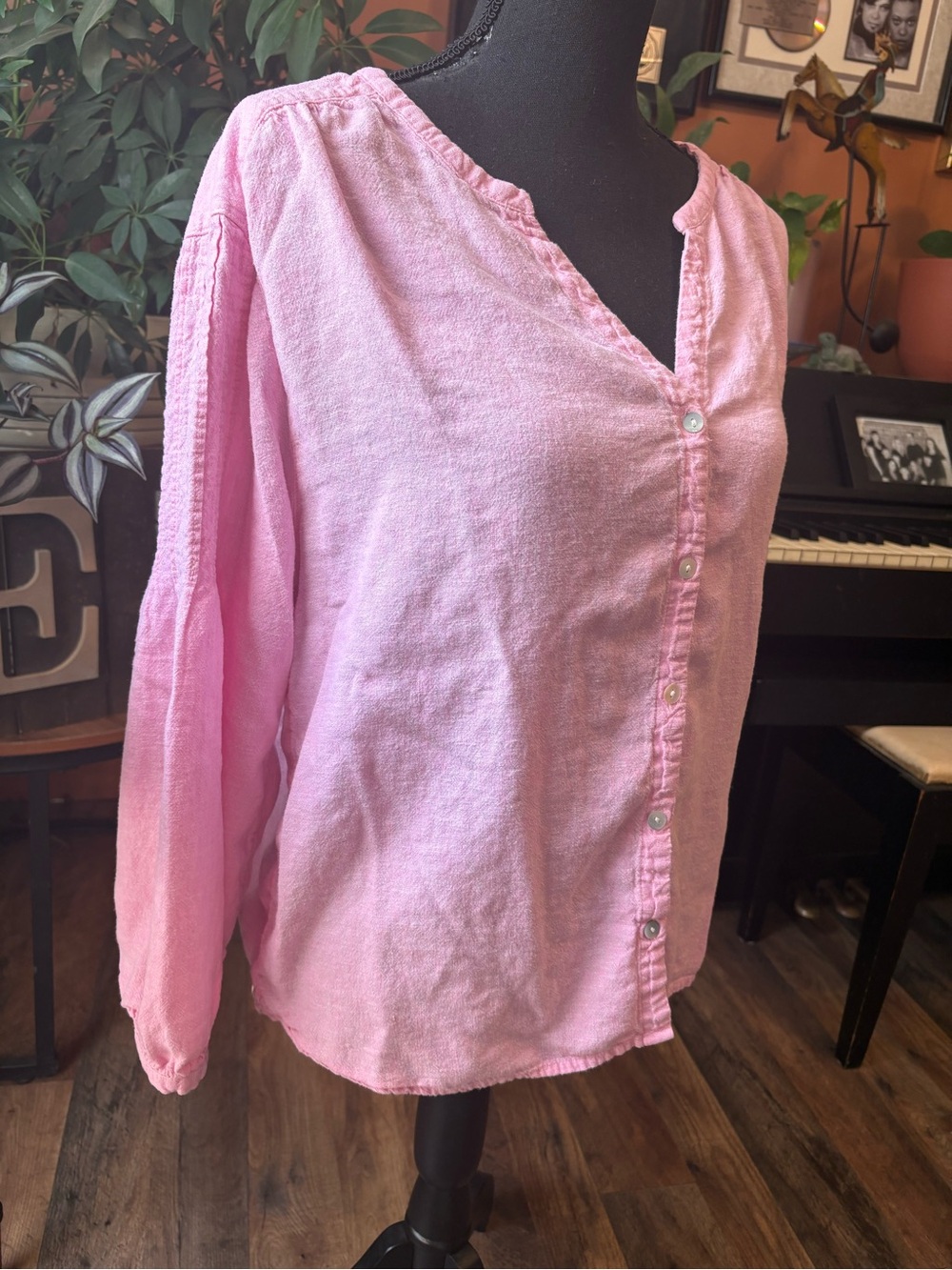 Joie Pink Button-Front V-Neck Blouse - Picture 5 of 11